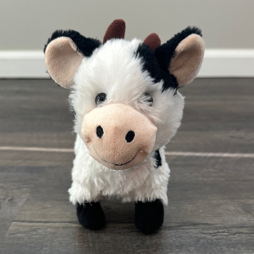 Battery Powered Plush Holstein Cow Toy Walks/Wags‎ Tail/Moos